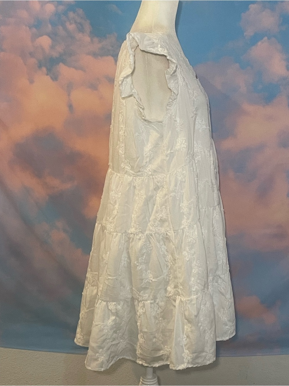 Sweet Baltic Born White Floral  Embroidered Button Front Sundress - Picture 3 of 14